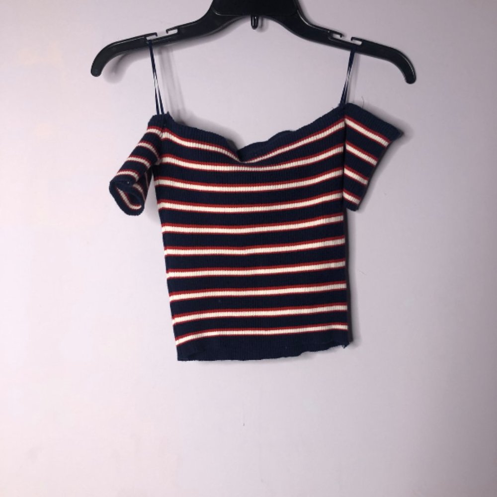 Off The Shoulder Top - Picture 5 of 5